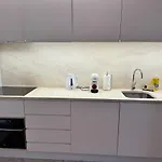 The Crucifixo Collection Serene 2d ליסבון