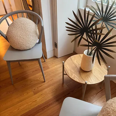 The Crucifixo Collection Serene 2d